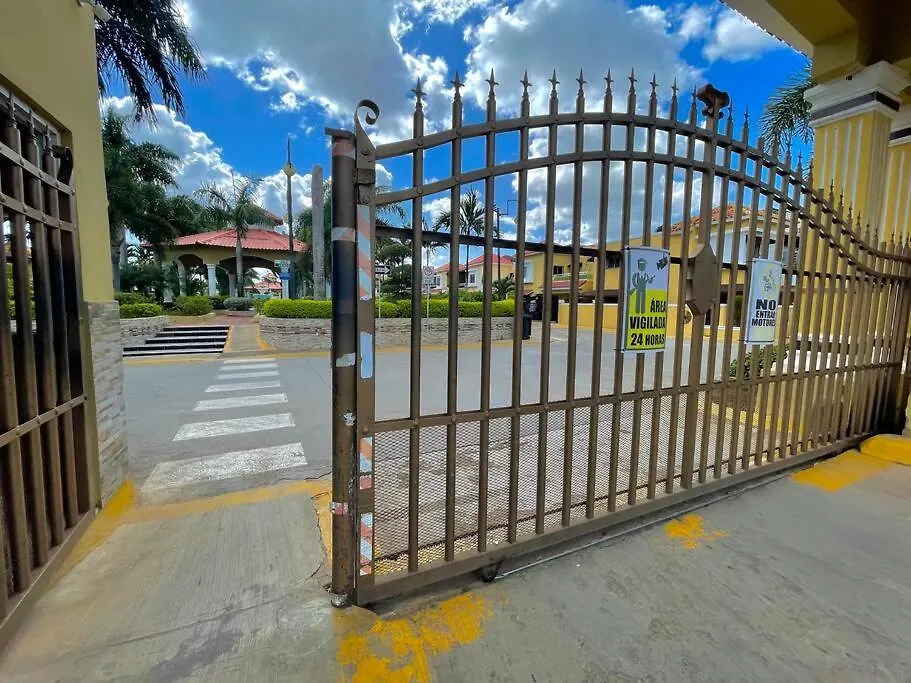 Fascinating Apt/Near The Beach Mendoza 0*,  Dominican Republic